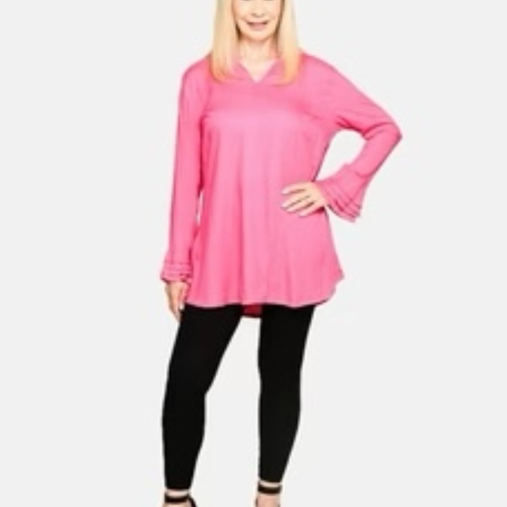 TAMSY Collared Flounce Sleeves Top. NWT